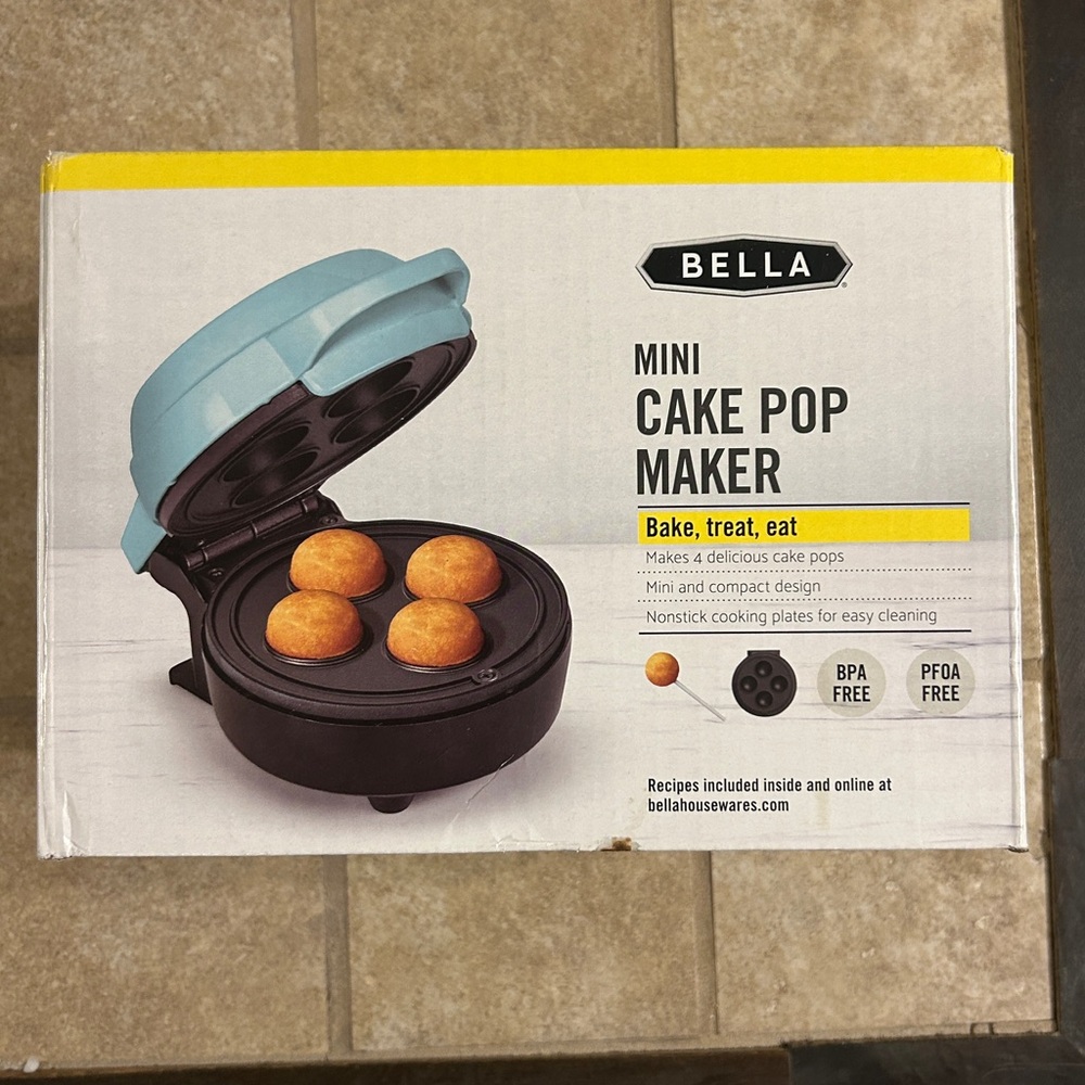 NWT BELLA Mini Cake Pop Maker